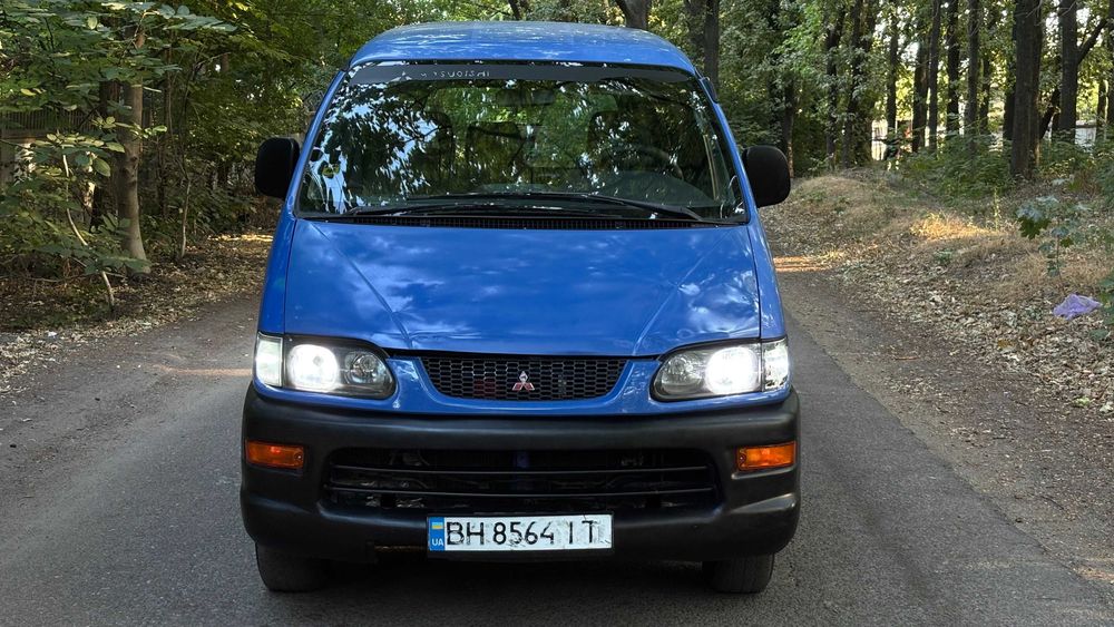 Продам Mitsubishi L 400 2000 года