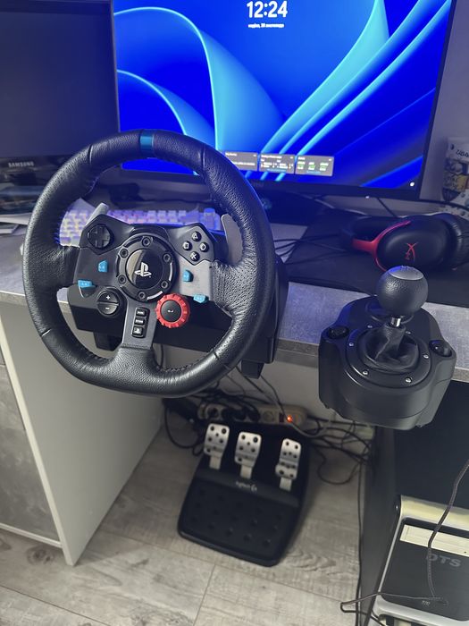 Logitech G29 + Shifter