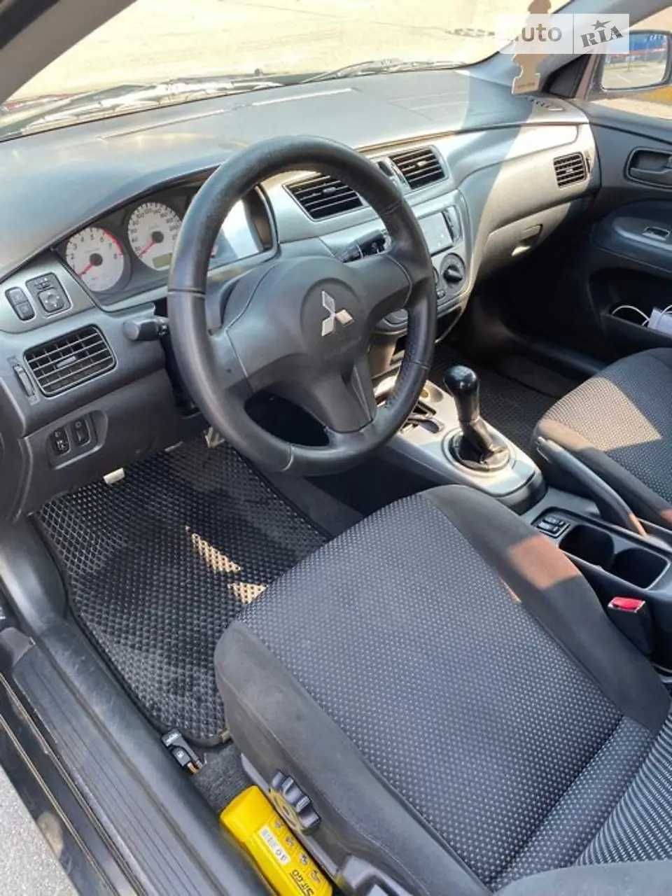 Продам Mitsubishi lancer 9 1,6 об'єм