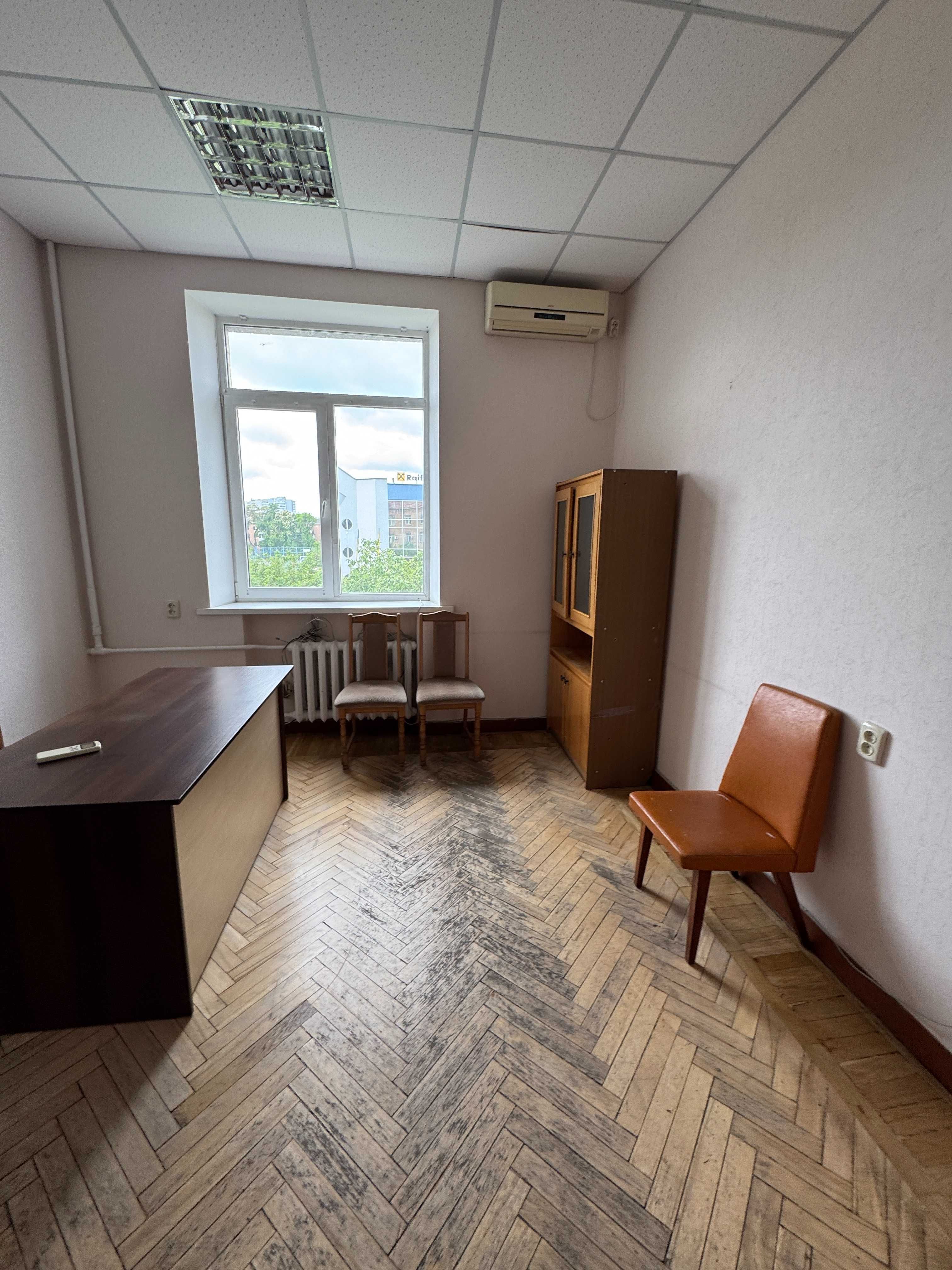 Офісне приміщення в центрі, вул. Гоголя