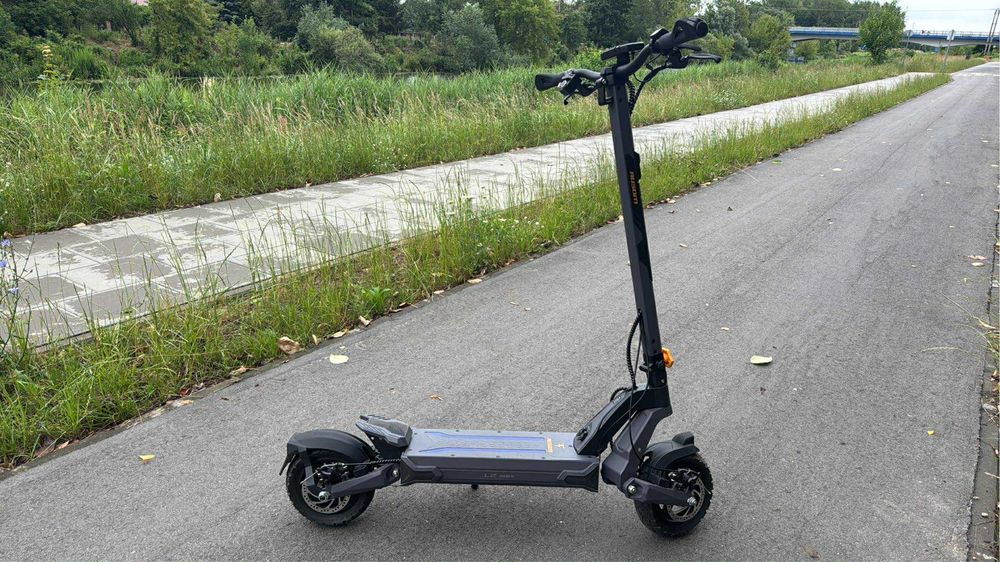 Ausom L2 max przebieg 600 km