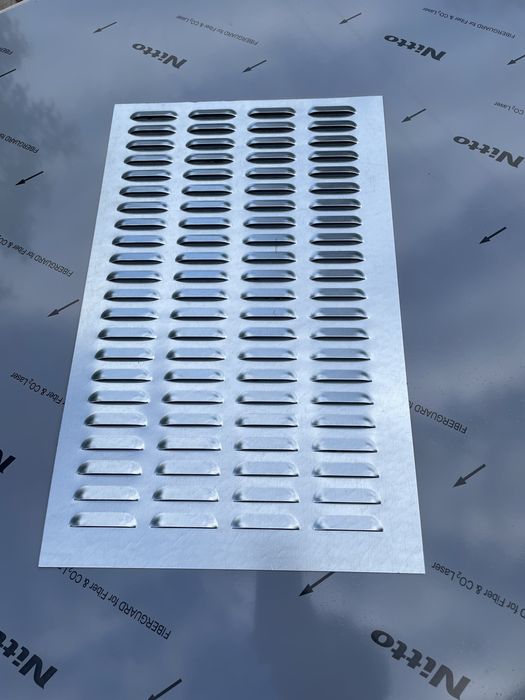 Kratka wentylacyjna na dowolny wymiar