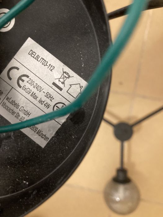 Żyrandol ledowy w bdb stanie