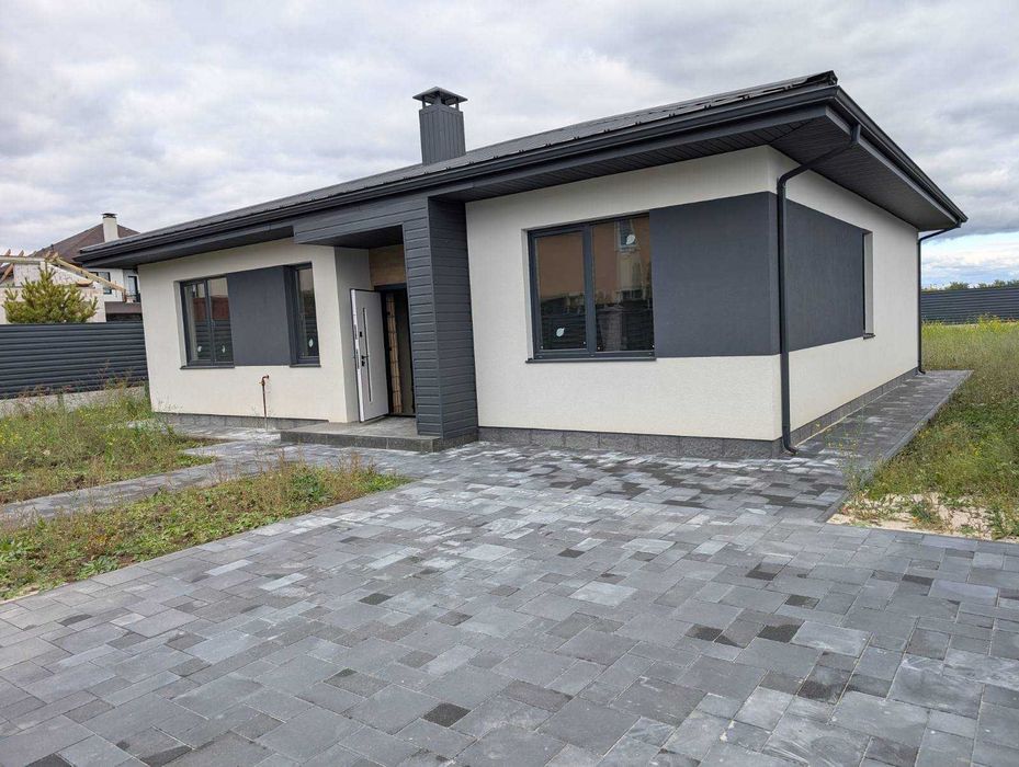 Продам будинок в передмісті Києва