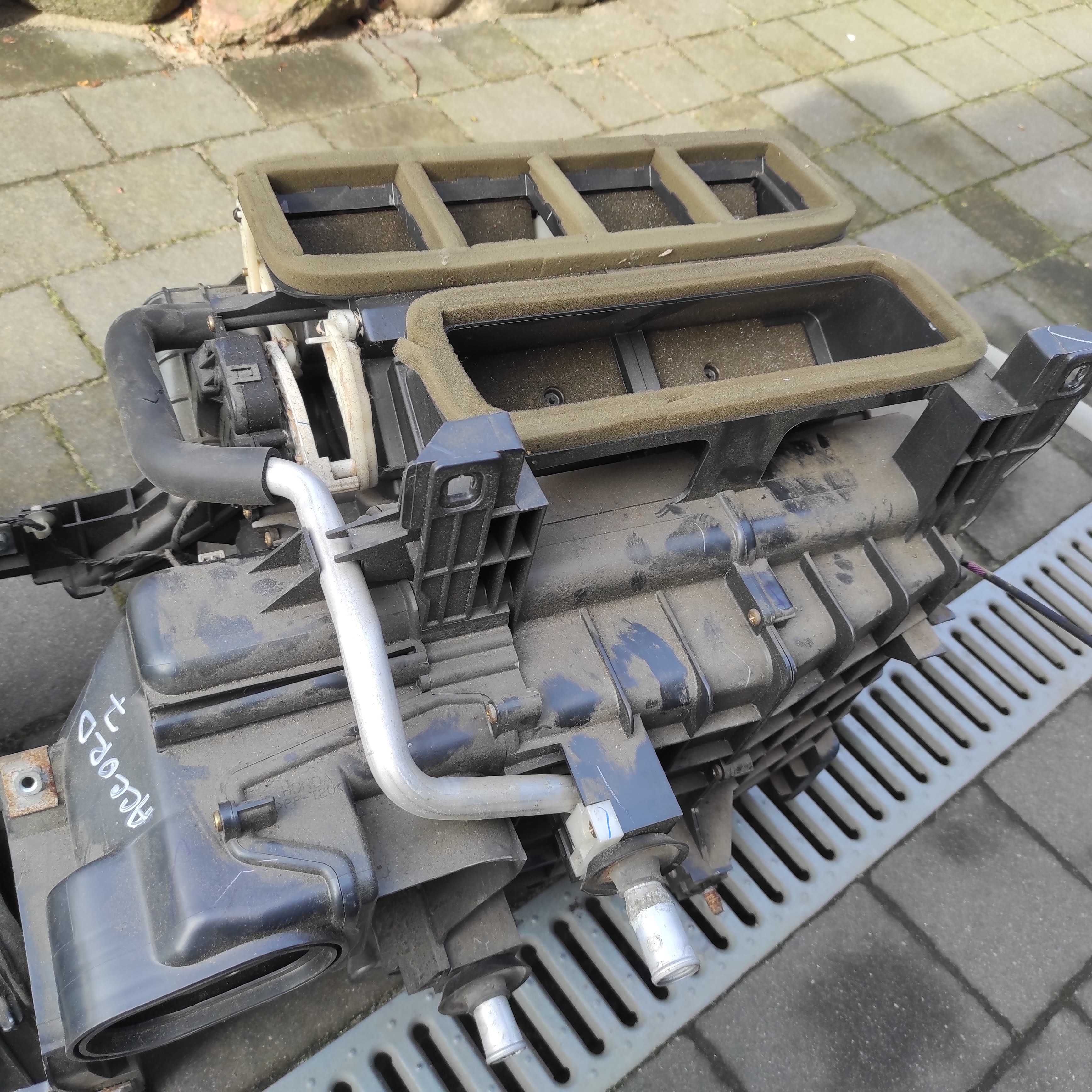 Nagrzewnica Honda Accord VII 7 2,0 16 V