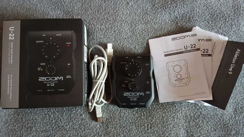 Zoom U-22 USB + FLAMMA FF20 драм лупер + Flybro (Sonicake) + футсвiч