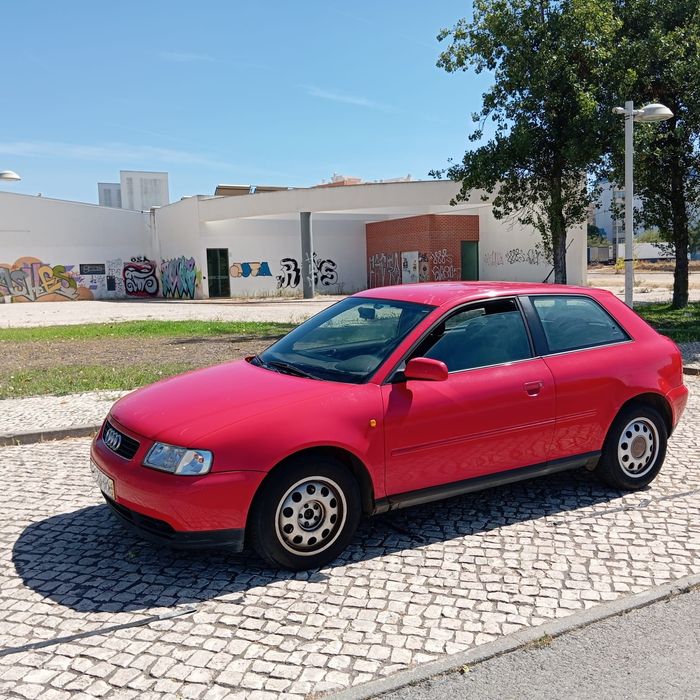 Audi A3  1.6 bom estado