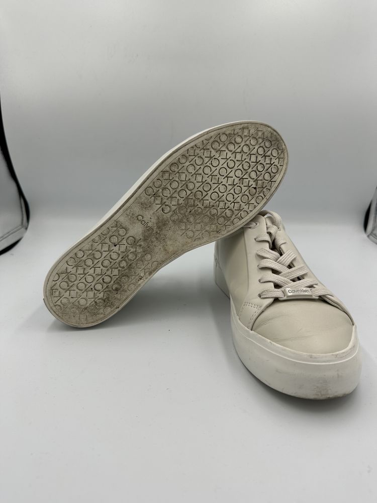 Sneakersy Skórzane Calvin Klein 39