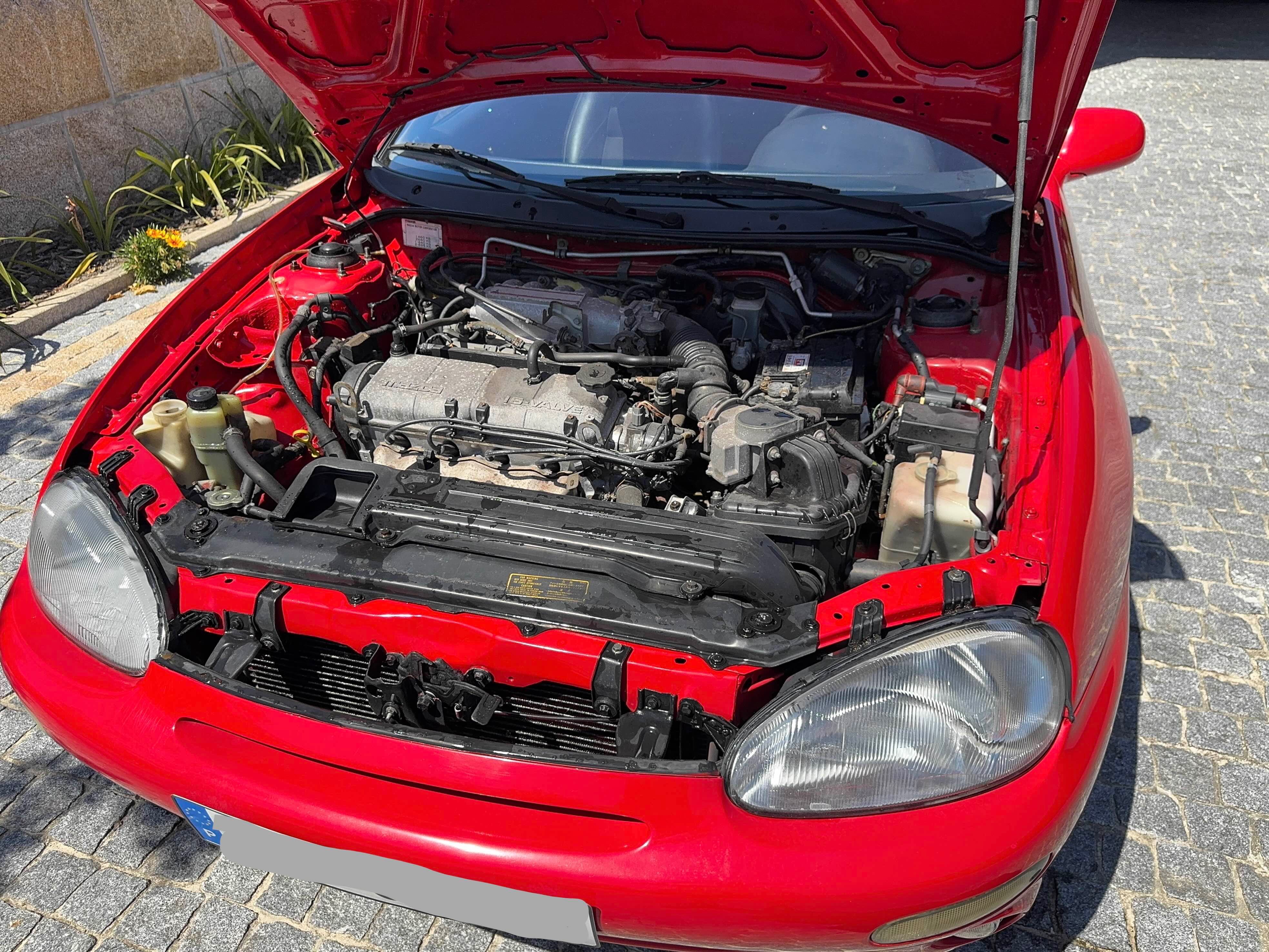 Mazda MX-3 - Bom Estado