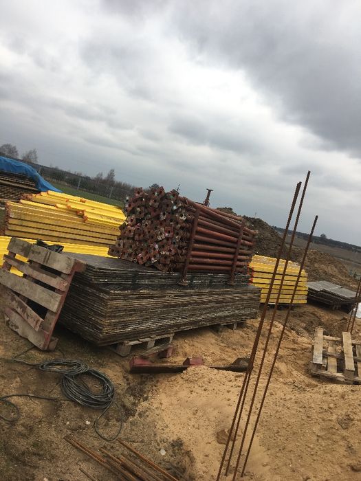 Szalunki stropowe i ścienne wypożyczalnia stemple doki płyty (wynajem)