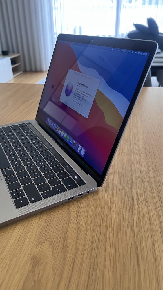 MacBook Pro 13” (2016) com Touch Bar