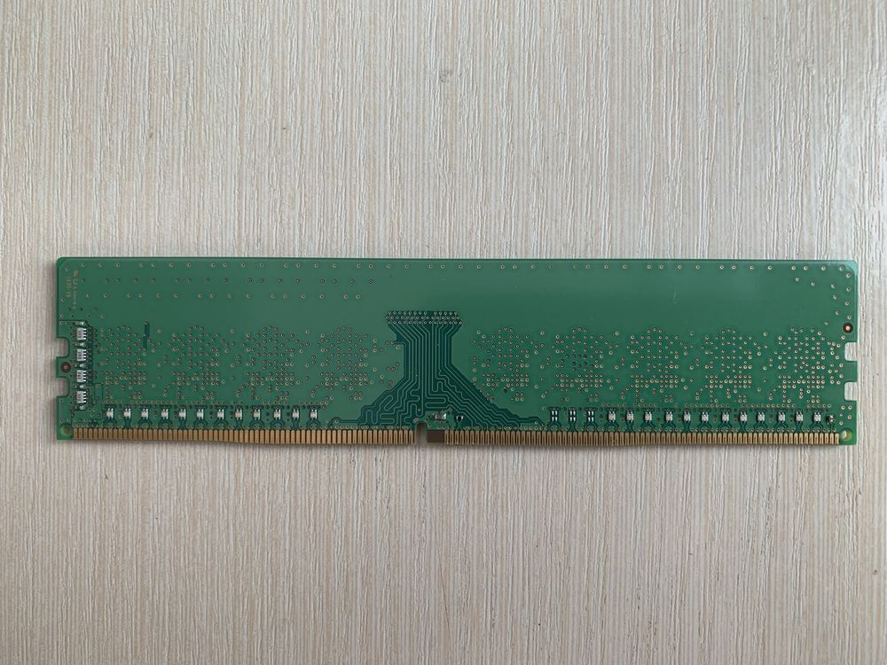 Оперативна памʼять Samsung DDR4 4Gb 1Rx8 PC4 2133P