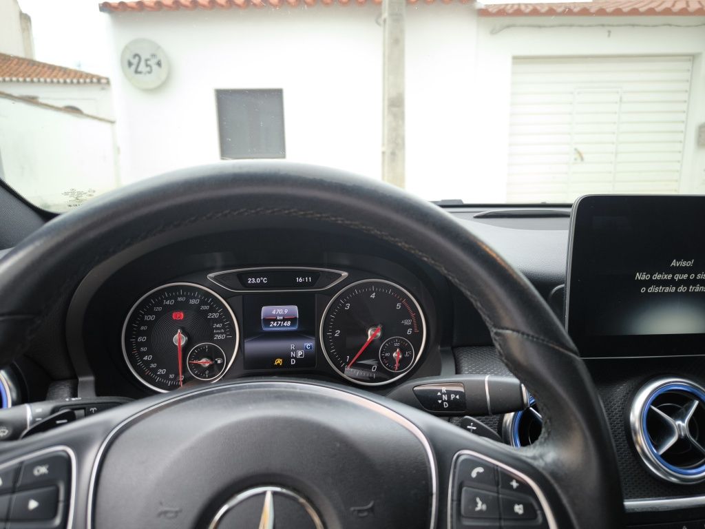 Mercedes A180 d. Aut. AMG Line