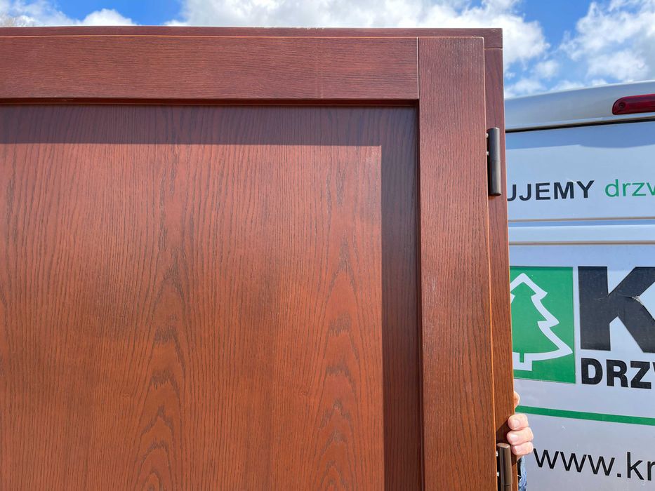Drzwi zewnętrzne drewniane ocieplane z naświetlem MONTAŻ CAŁA POLSKA