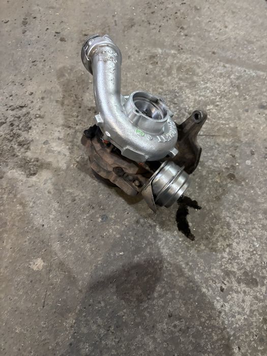 Турбина на фольксваген т5  2,5 BNZ бу