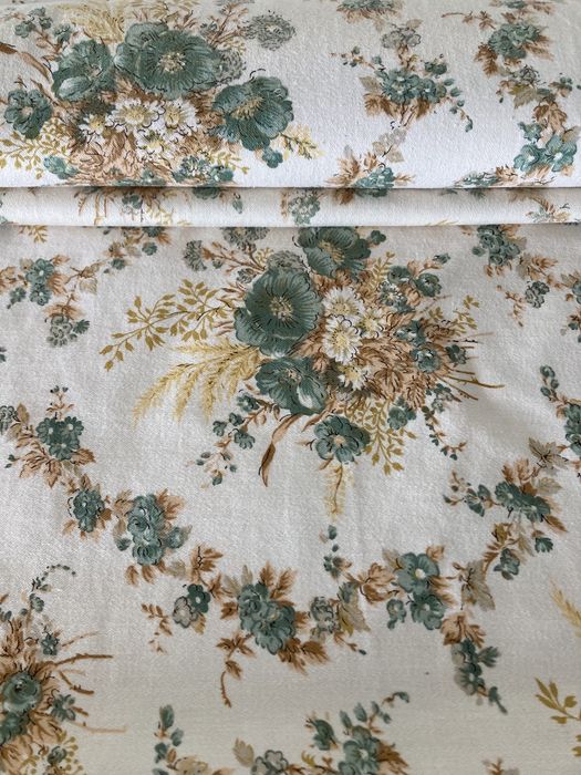 Tecido antigo - 4 fragmentos