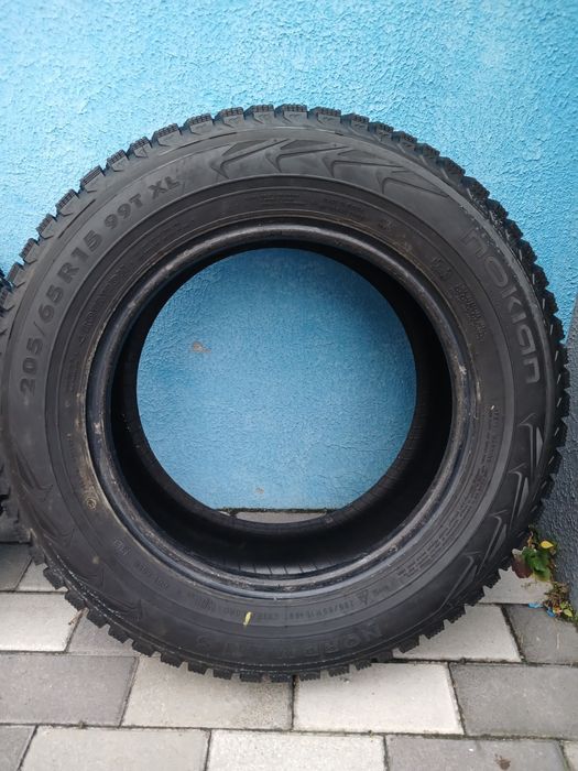 Продам шини шиповані Nokian Nordman