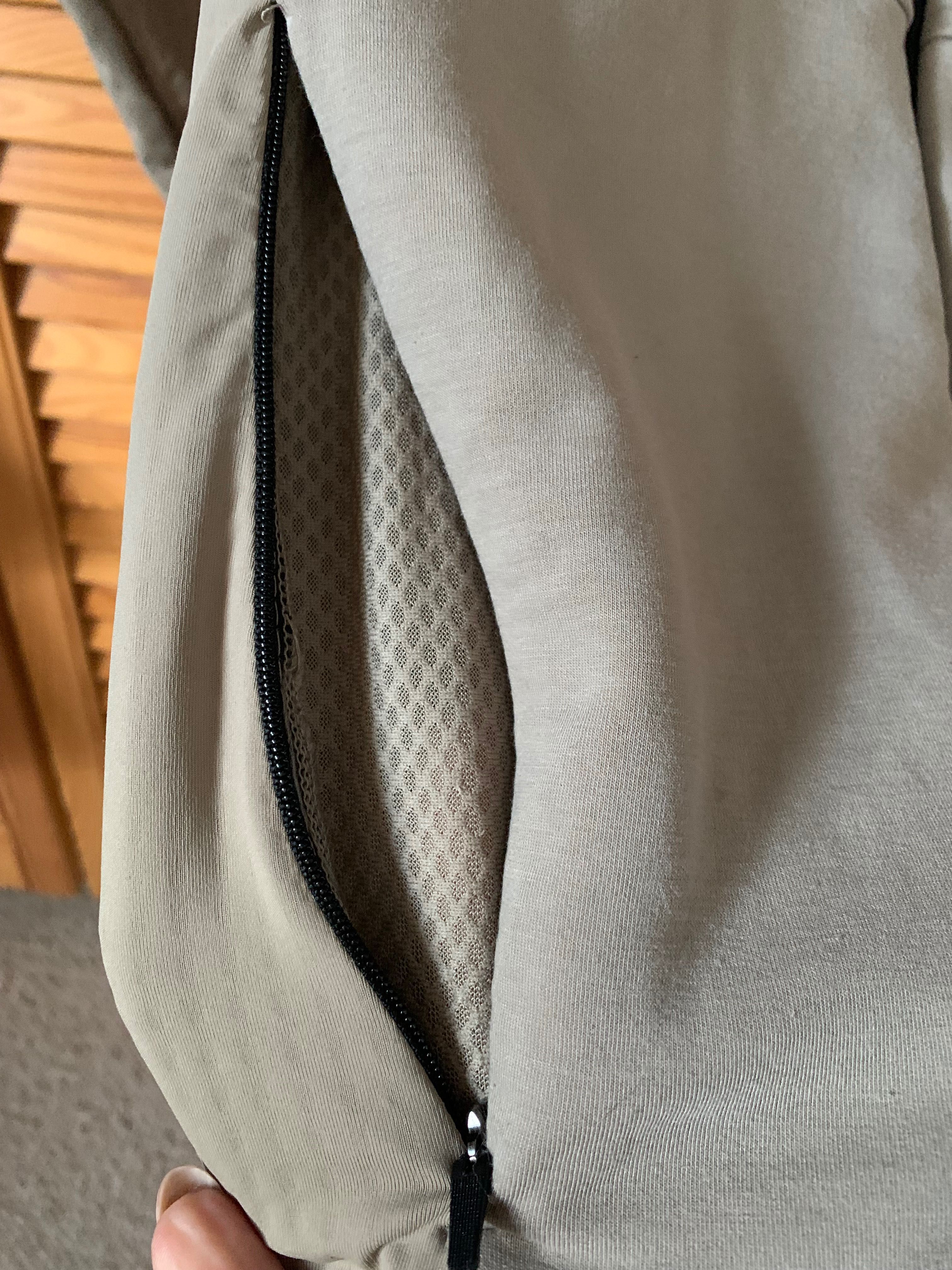Beżowa rozpinana bluza sportowa na zamek Quechua unisex