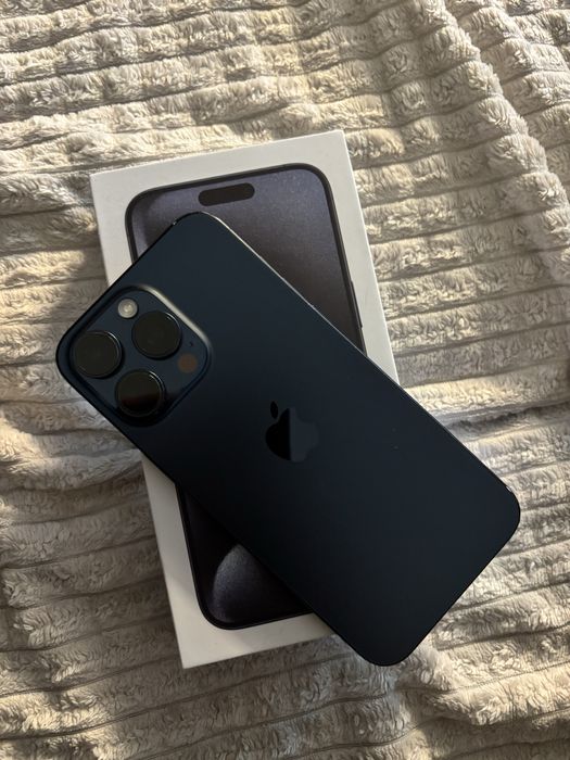 Iphone 15 pro max Blue 1TB