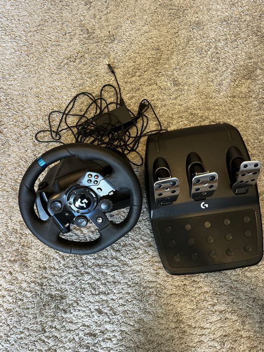 Volante Logitech G923 + Pedais