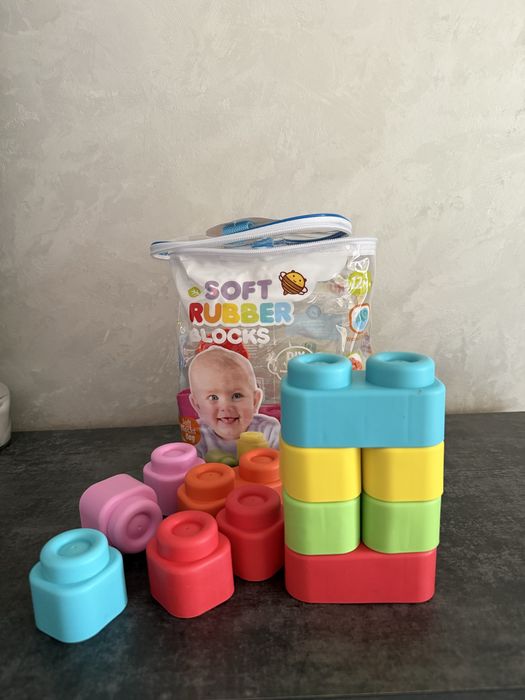 Мʼякий конструктор для малюків