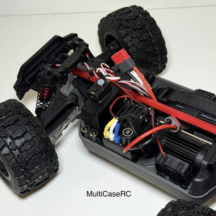 Машинка на радіокеруванні MJX Hyper Go 14208 / машинка на пульті