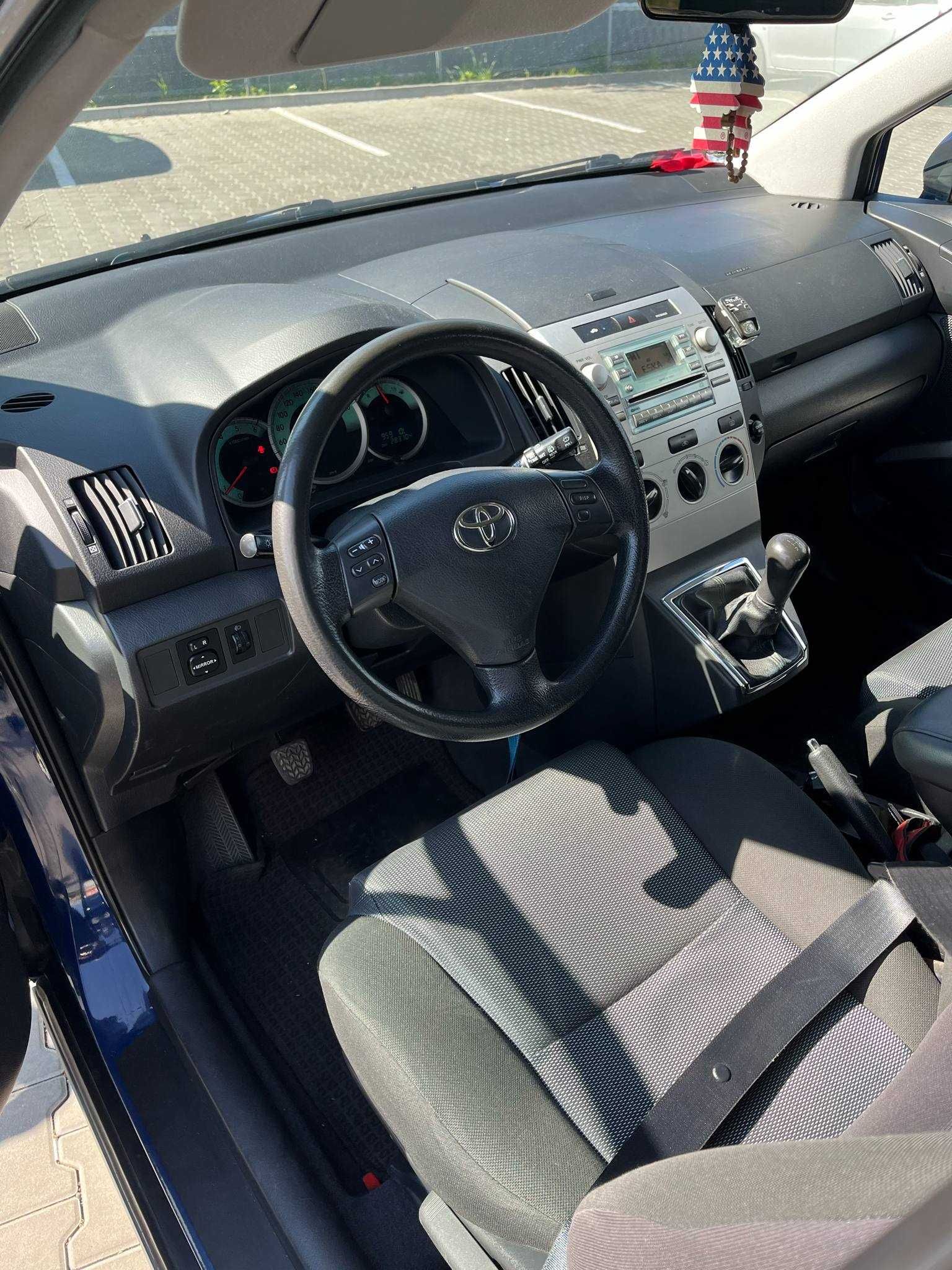 ToyotaCorollaVerso