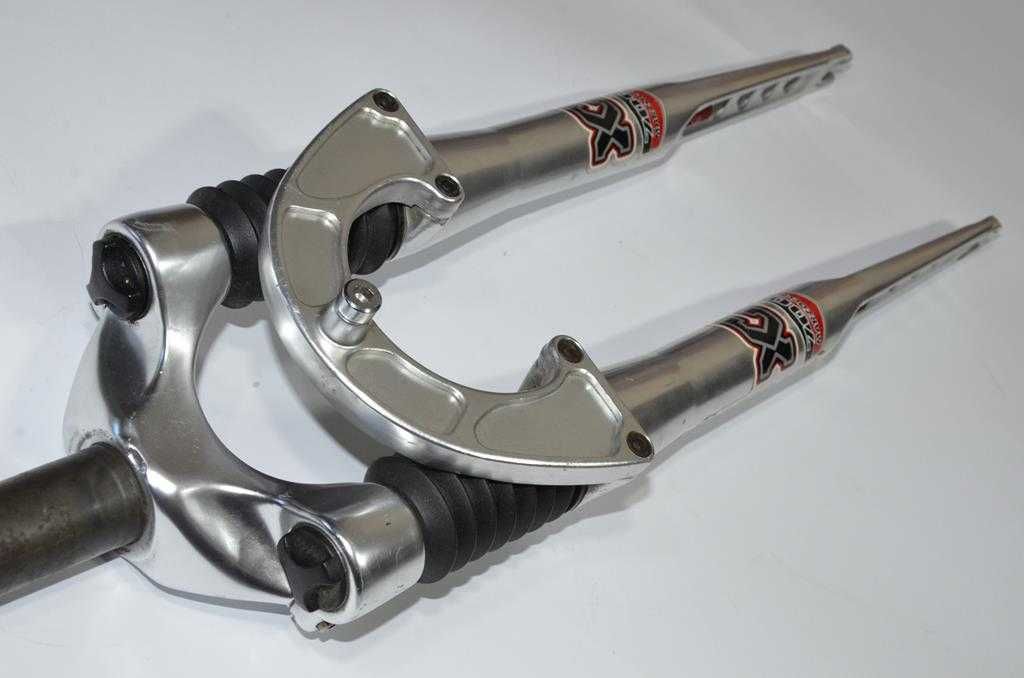 Amortyzator przód przedni Marzocchi 700 XC 26" 1 1/8" 28,6 mm RETRO 95