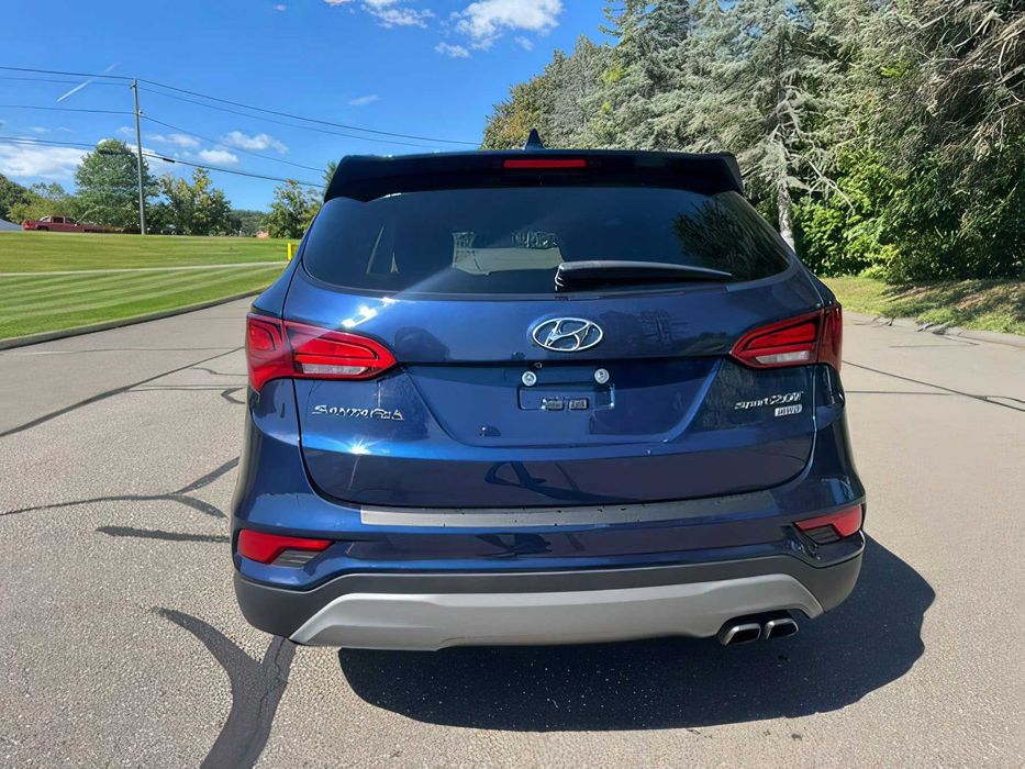 Hyundai Santa Fe      2018