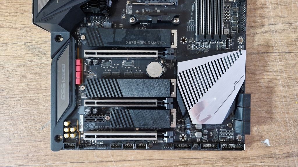 Płyta główna Gigabyte X570 AORUS MASTER WIFI AM4 DDR4 box gwarancja