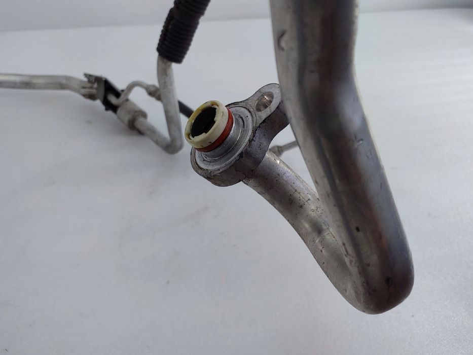 Tubo AC FORD C-Max II (DXA/CB7, DXA/CEU)