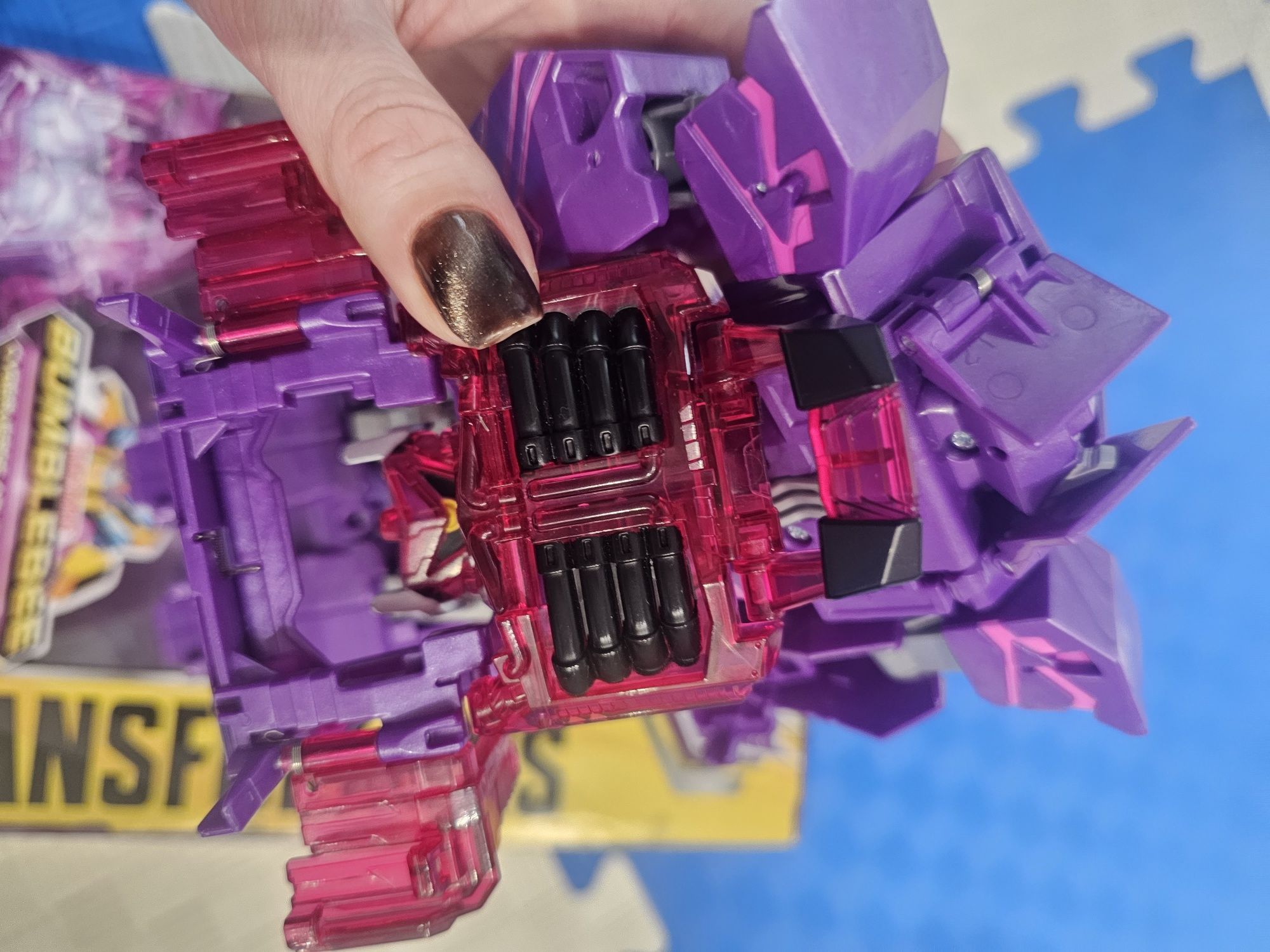 Великий трансформер робот Transformers Toys Cyberverse Shockwavе Шокве