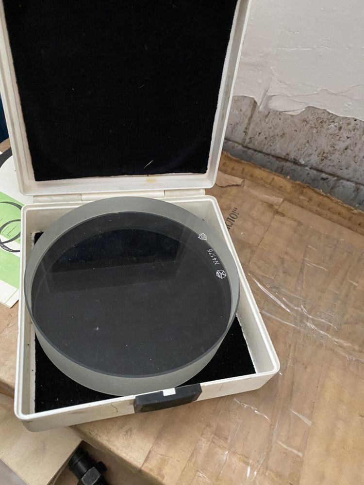 Продам пластины плоские ПИ  ПМ-40-90, ссср