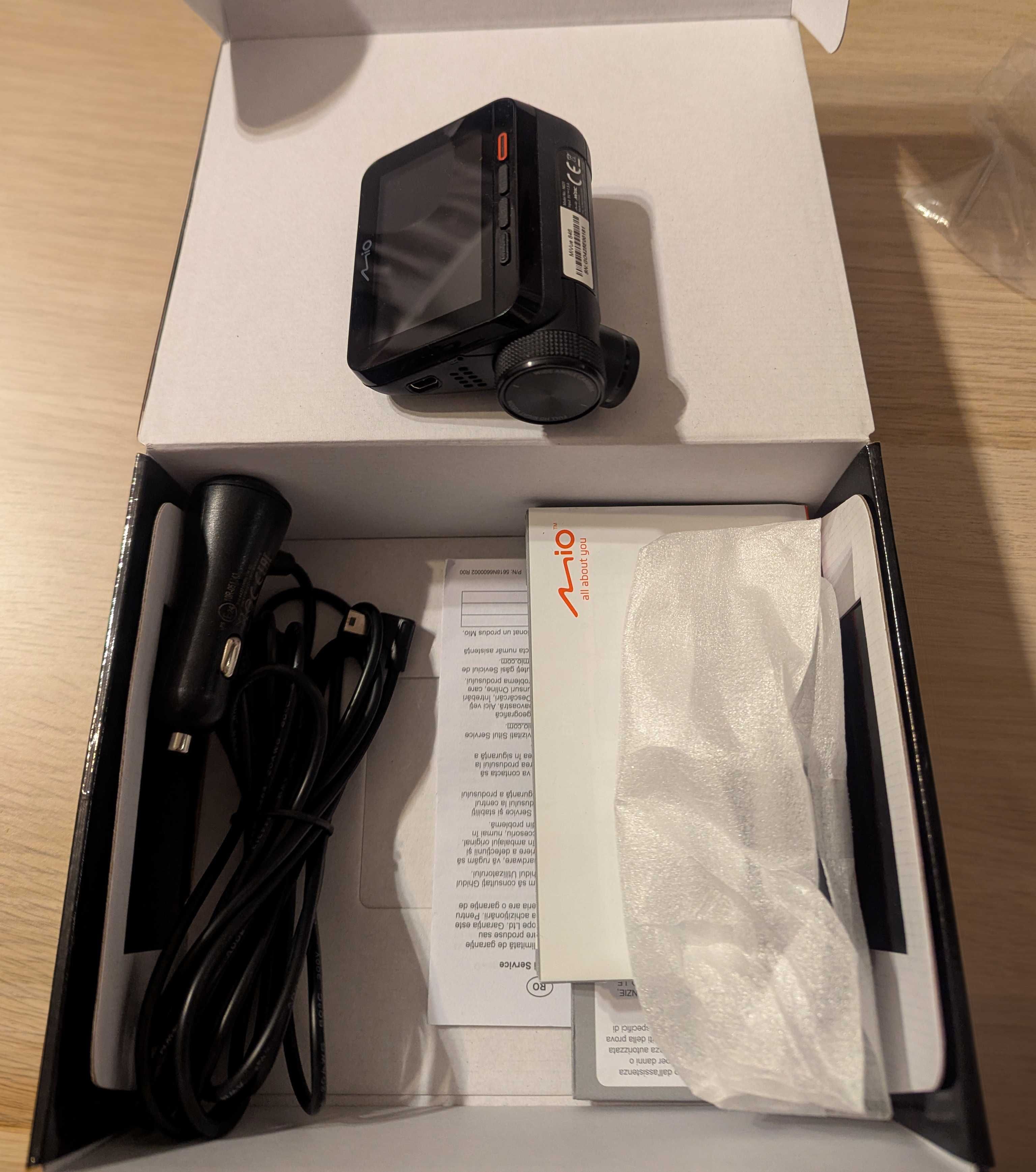 Wideorejestrator MiVue 846