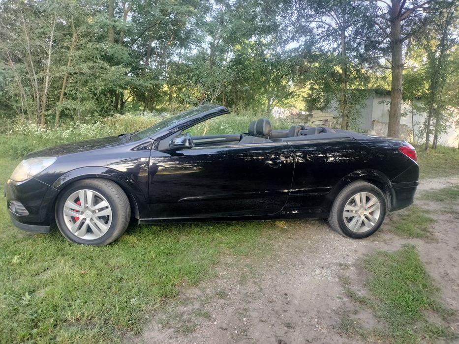 Opel Astra h cabrio 1.8