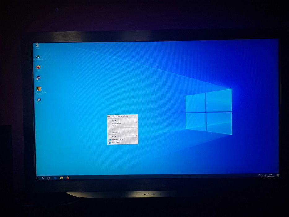 Komputer gamingowy przystosowany do gier bądź biura