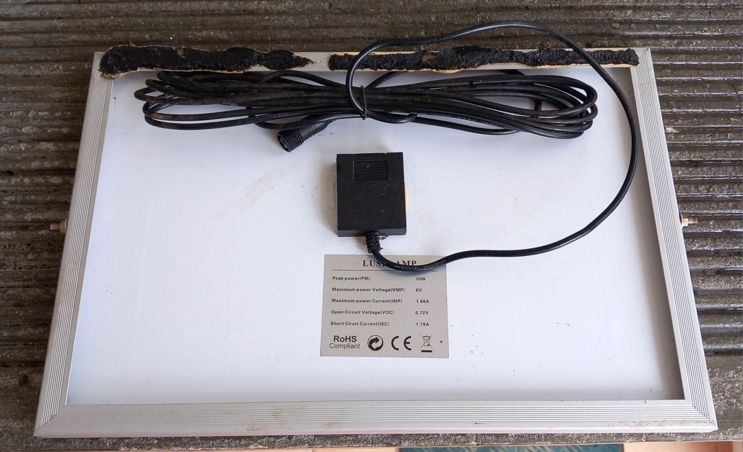 Led solar com painel