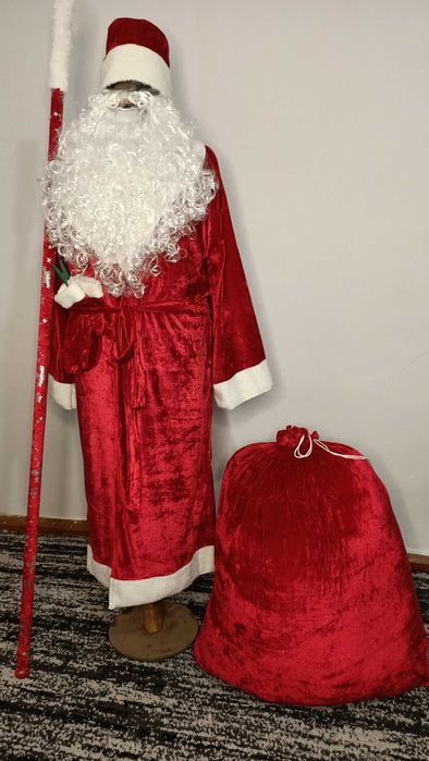 Костюм Деда Мороза, Святого Николая.