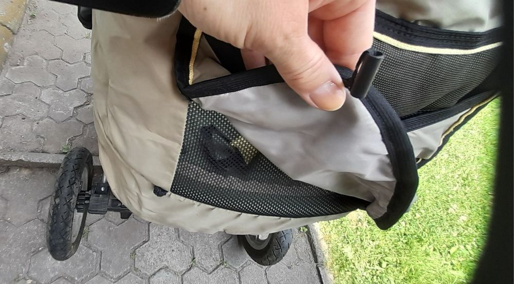 130 zł Wózek głęboko-spacerowy i akcesoria 2 w 1