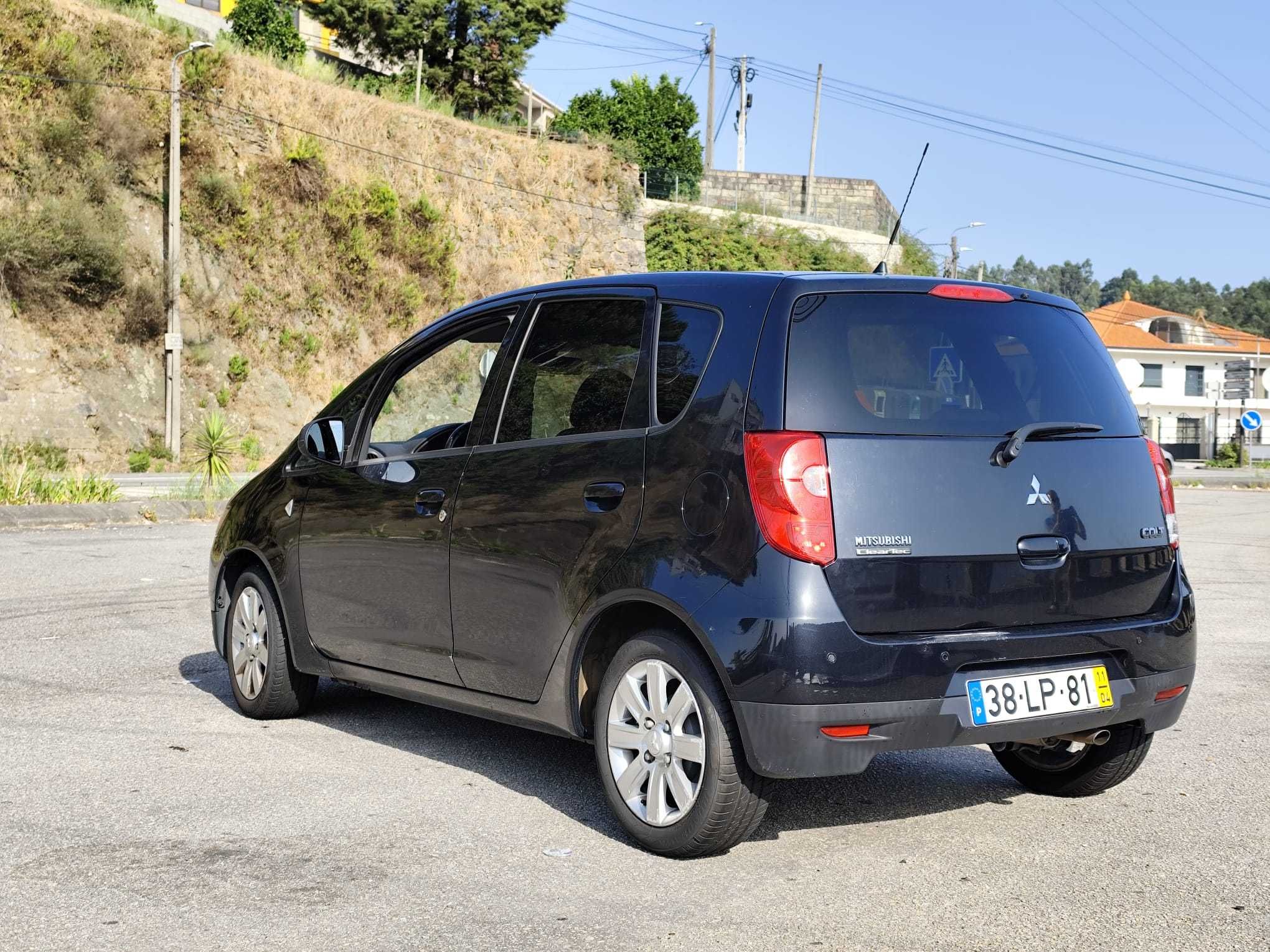 2011 Mitsubishi colt 1.3