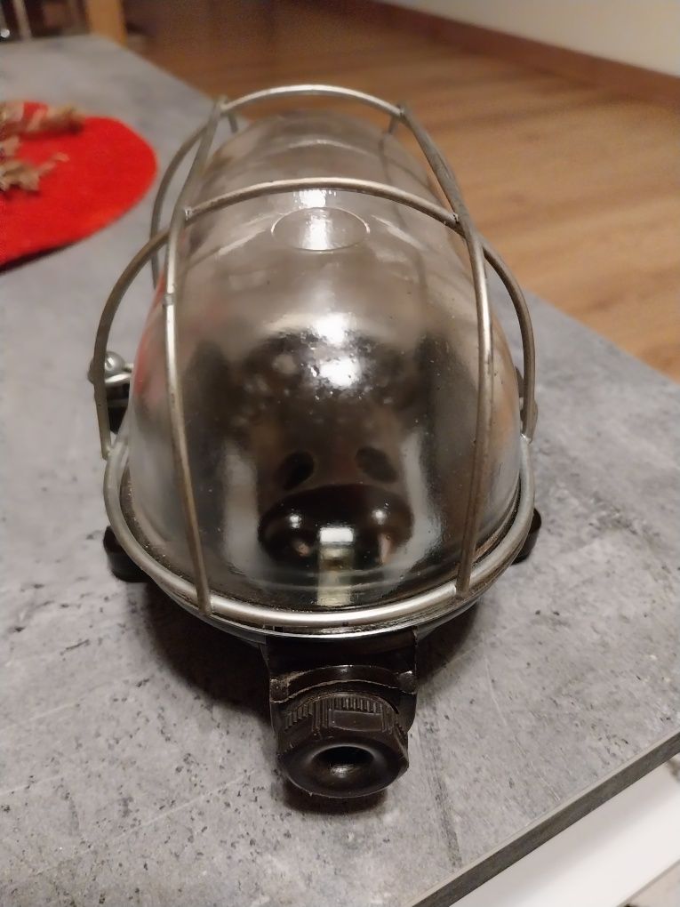 Lampa  loft włącznik JUNG puszka