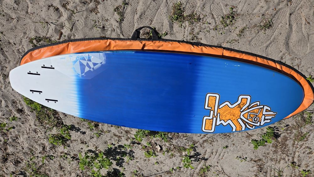 Starboard Quad CARBON 94l z pokrowcem i statecznikami