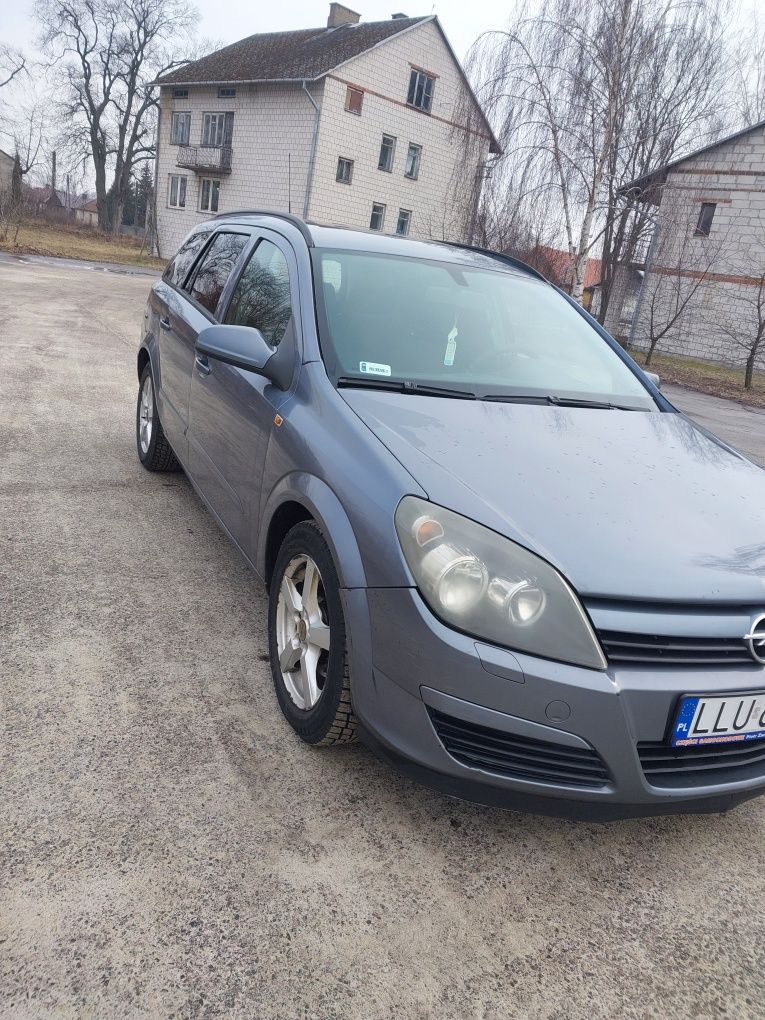Opel Astra H 2005 świeży przegląd i OC
