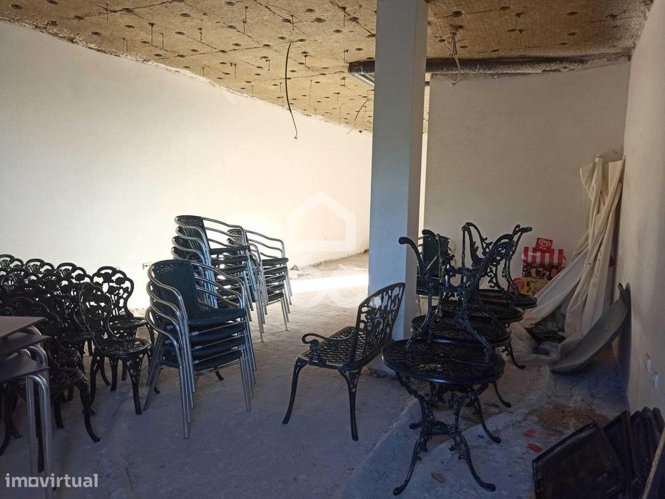 Loja em São Torcato - Guimarães