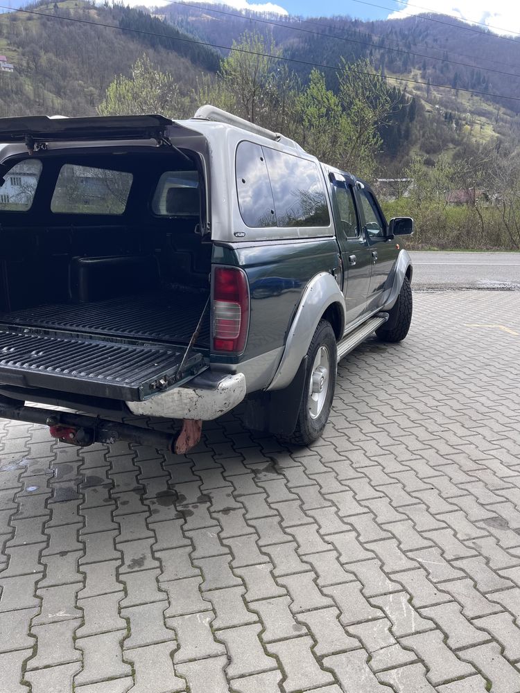 Джип ПІКАП 4•4 Nissan Navara 2,5