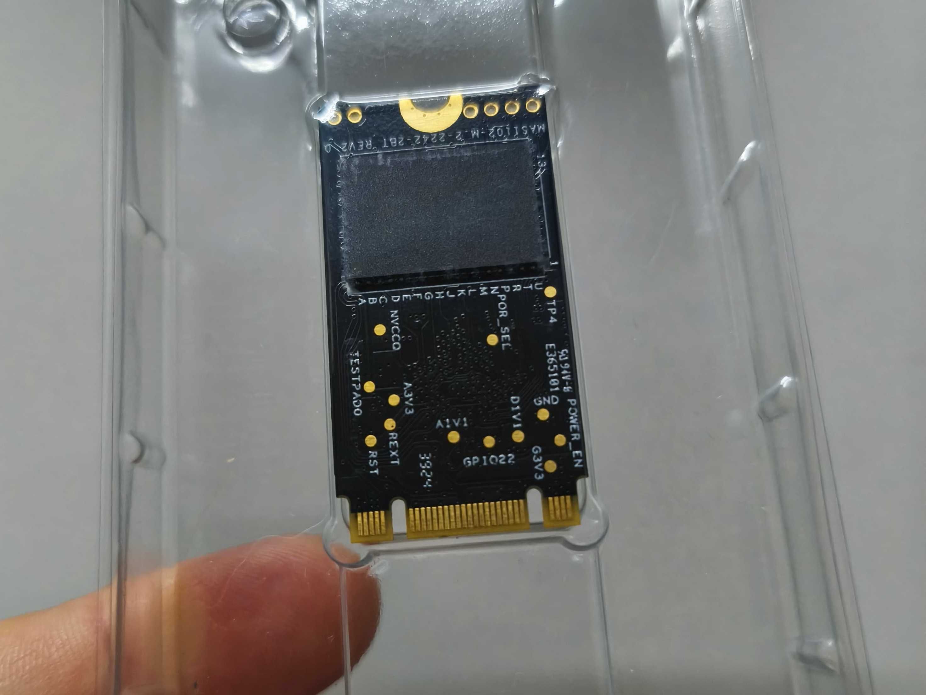 Disco Rígido M.2 SATA SSD SATA3 1Tb 2242mm