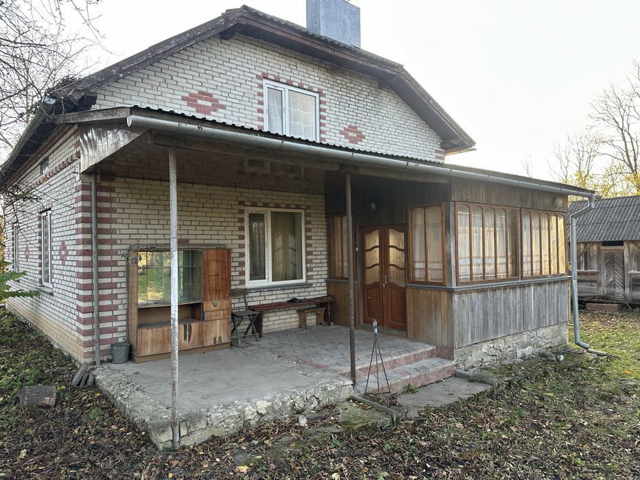 Продається будинок в с. Розношинці (біля м. Збараж) продаж земельна