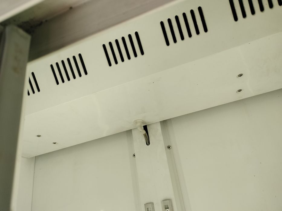 Armário vertical frio  2 portas vidro duplo