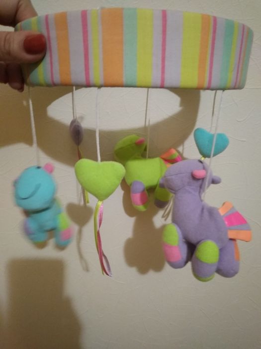 Іграшка у дитяче ліжко,у візочок