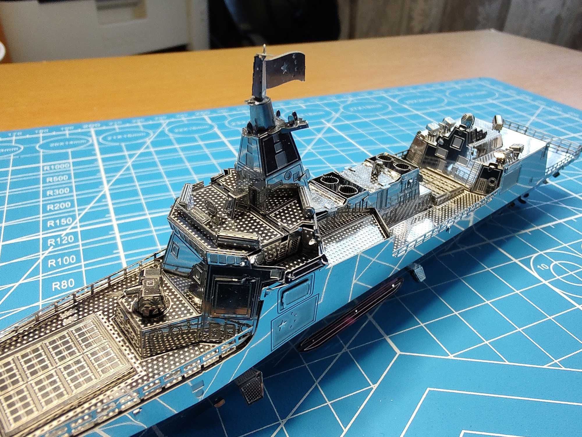 Chiński Type 055 Renhai Metalowy model 3D gotowy 1:800